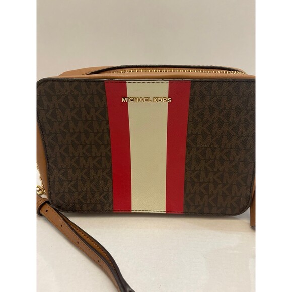 Michael Kors Jet Set Medium Logo Stripe Camera Bag - Picture 2 of 10